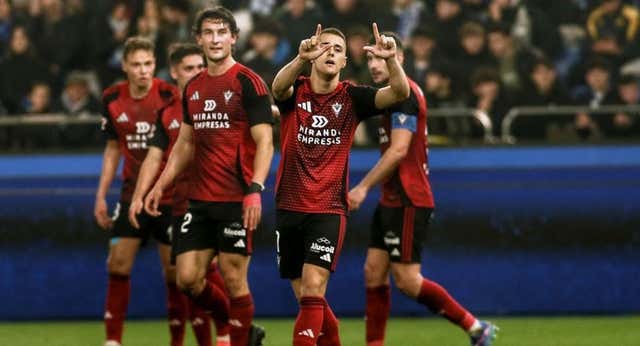 La Hypermotion llega a la mitad del camino, con la caída del Racing de Santander, el vuelo del Mirandés y las decepciones de Cádiz y Tenerife