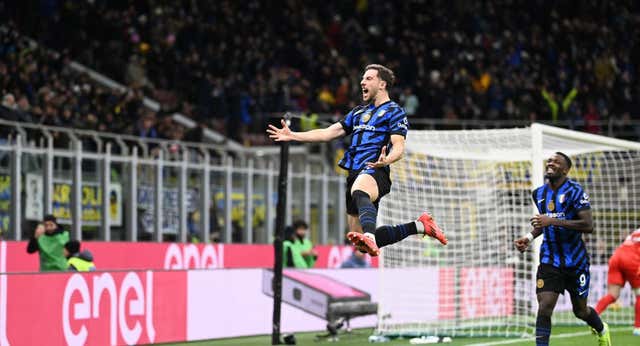 El Inter desarticula la táctica de Cesc Fábregas con dos hachazos y rompe la buena racha del Como