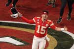 Mahomes y Kelce dan una nueva lección en Netflix y aseguran el primer puesto