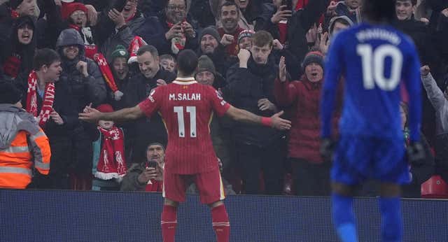 El Liverpool sigue a lo suyo y ya le saca 14 puntos al City