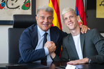 La 'palanca' de los palcos de Joan Laporta es la última maniobra que explica cómo el barcelonista se ha acostumbrado a salvar 'matchballs'