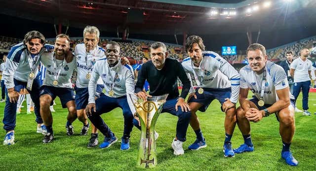 El Milan cambia de portugués un mes después de ganar en el Bernabéu: Sergio Conceiçao sustituye a Fonseca en el banquillo