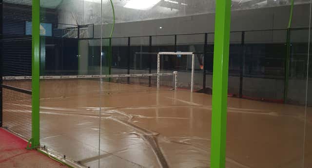 El milagro en un club de pádel en Valencia tras la DANA: “Tres horas agarrado a una farola”