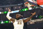 El último órdago de LeBron James en su 40 cumpleaños: «Si quisiera podría jugar 5 o 7 años más»