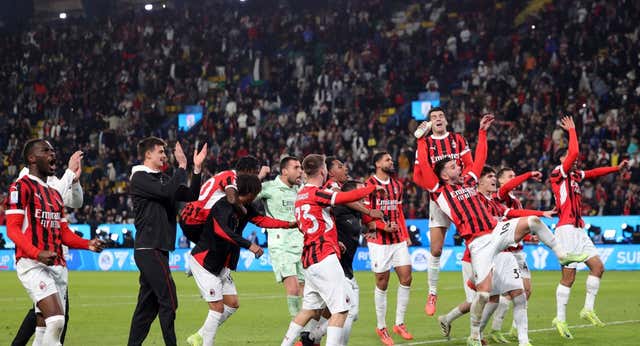 El Milan tira de épica para ganar la Supercopa al Inter en Arabia
