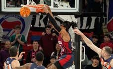 El Baskonia se agarra a la Copa con una paliza al Leyma Coruña