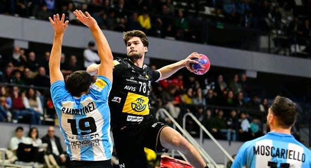 Los nuevos ‘Hispanos’ comienzan su camino hacia el Mundial pasando por encima de Argentina
