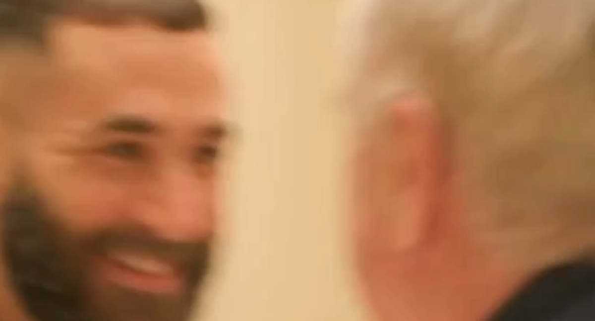 Benzema visitó a sus excompañeros antes del encuentro ante el RCD Mallorca.