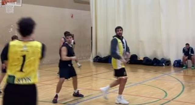 Ricky Rubio reaparece en una cancha de baloncesto… en una liga amateur