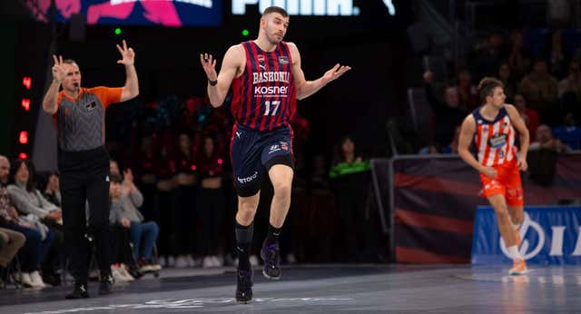 La victoria del Baskonia por 48 puntos cambia el dibujo de la pelea por la Copa… y complica más al Barça