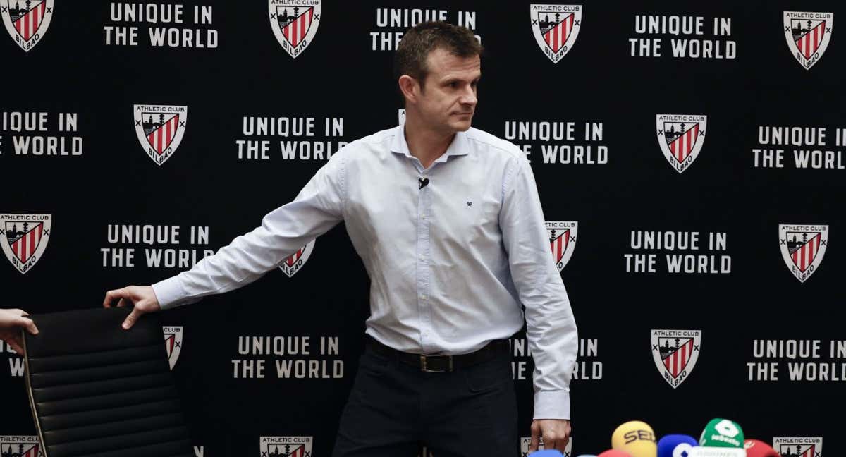 Jon Uriarte, durante una rueda de prensa ofrecida en Yeda.