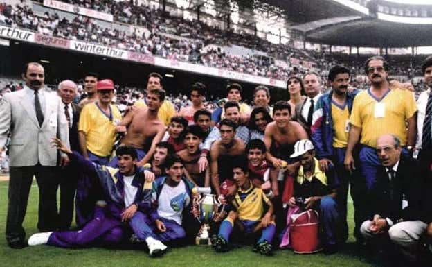 Histórico campeonato de España, de juveniles, conseguido en el Santiago Bernabéu.  UD LAS PALMAS