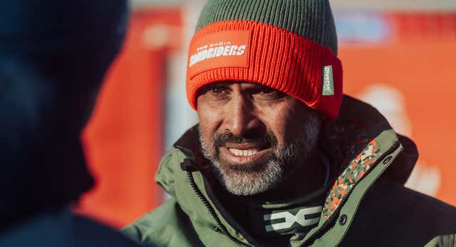 Al-Attiyah estalla contra un rival, la FIA y el Dakar: «No es necesario poner nuestra vida en riesgo en una situación estúpida»