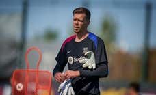 Szczesny 'indulta' a Iñaki Peña