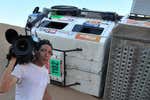 Su cámara ha grabado accidentes de Carlos Sainz en el Dakar y el mediático debut de Fernando Alonso: «Un día volcamos con el camión de RTVE»