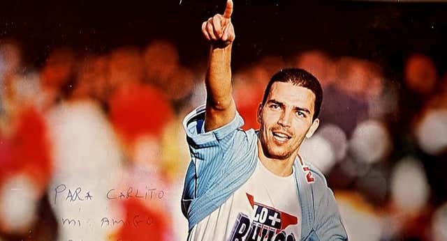 El dependiente de Cortefiel que auxilió a una estrella del Celta y se metió en su círculo privado: «Celebraba el sabbat con Míchel Salgado, Karpin y Mostovoi»