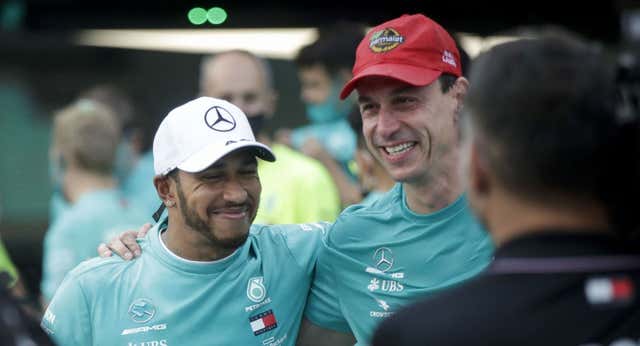 Toto Wolff recuerda el día que Hamilton terminó por los suelos con una Superbike: «El ingeniero creía que yo lo sabía»