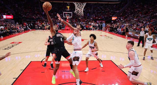 Santi Aldama no tiene su mejor noche en la derrota de los Grizzlies ante los Rockets liderados por un estelar Jalen Green