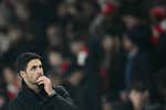 El Arsenal de Mikel Arteta se lleva el derbi de Londres y pone presión al líder