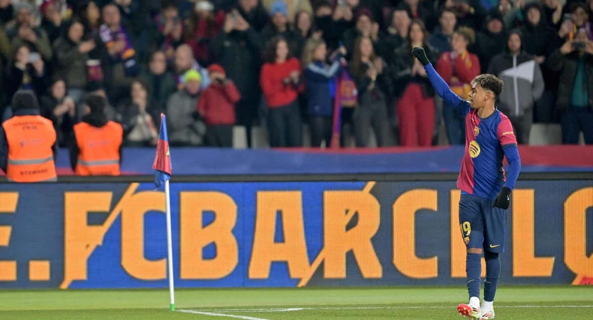 Lamine celebra su gol al Betis.