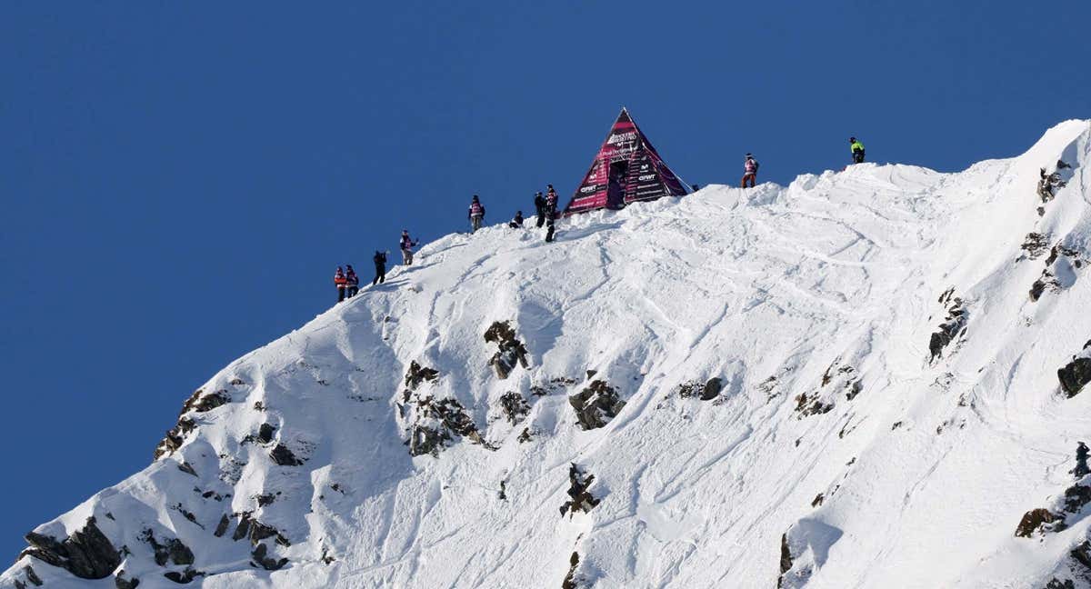 La puerta de salida en la cima de La Bamba/REUTERS