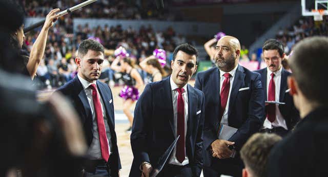 La frase que pone los pies en la tierra de Gerard Encuentra, el niño prodigio de los banquillos ACB: ‘Venga, desconecta aunque sea una hora’