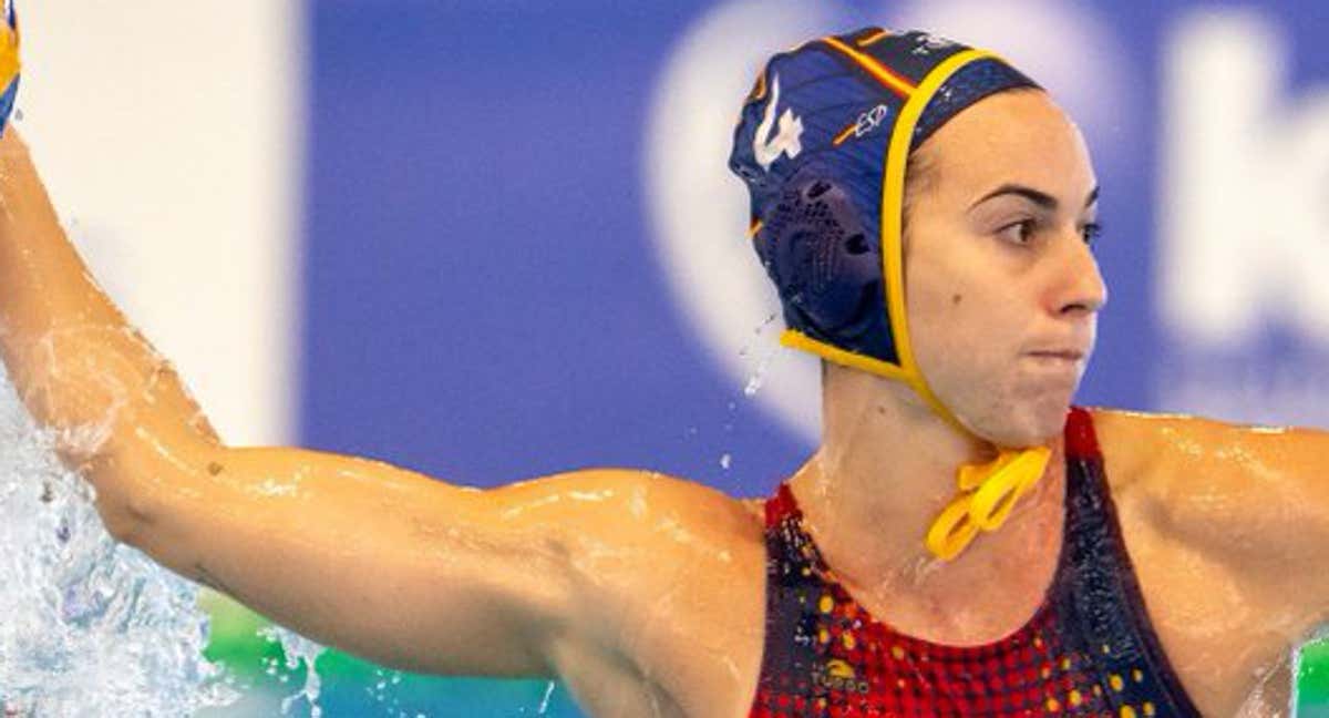 La selección femenina de waterpolo. /@RFEN