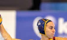 España pasa por encima de la campeona de Europa y roza el título en Alejandrópolis