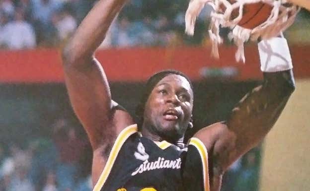 Rickie Winslow, jugador de