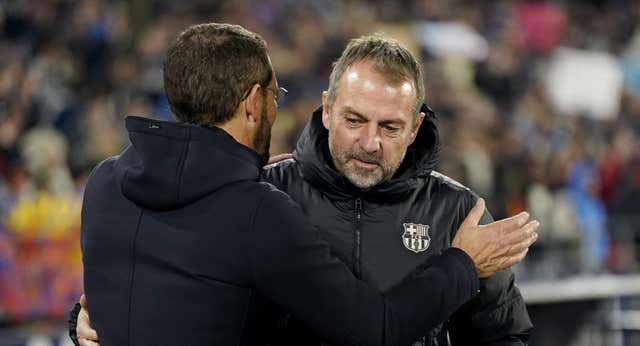 Descafeinada protesta de la afición del Getafe contra el Barça y el Gobierno por el ‘caso Olmo’: «Estamos cansados»