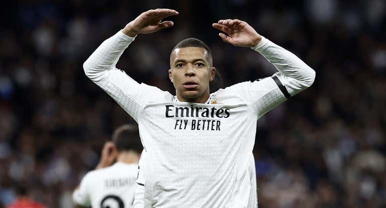 Mbappé celebra su gol contra el Celta.
