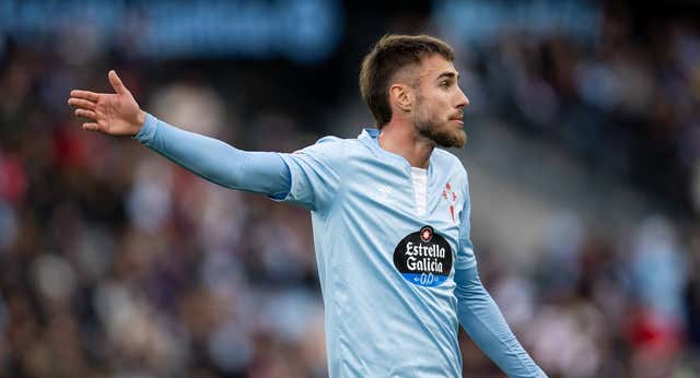 Balaídos clama contra los árbitros tras la polémica sufrida ante el Real Madrid… y Mingueza acaba expulsado tras el partido