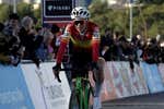 Benjamín Noval cría en casa a la nueva joya del ciclismo español: «Como padre, da un poco de vértigo que pueda destacar tan joven»