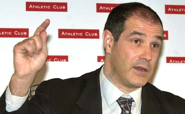 Zubizarreta, en su etapa como director deportivo del Athletic. EFE