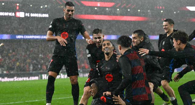 Los 18 minutos de ruleta rusa que explican el método Flick del Barça en Champions