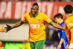 La extraña molestia de Umar Sadiq en la rodilla: no tiene lesión como tal y en San Sebastián se lo confirmaron