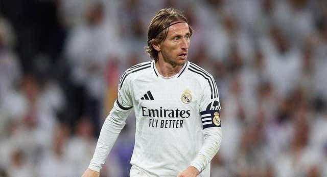 Ancelotti coloca a Valverde fuera de posición… y a Mendy y Modric ante otra oportunidad