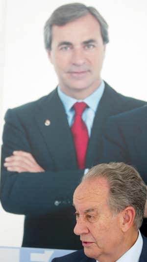 Sainz hubiera sido vicepresidente con Villar Mir.