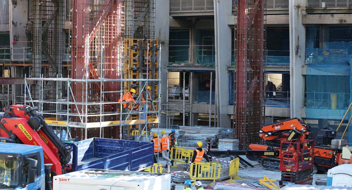 El estado de las obras del Camp Nou a inicios de enero.