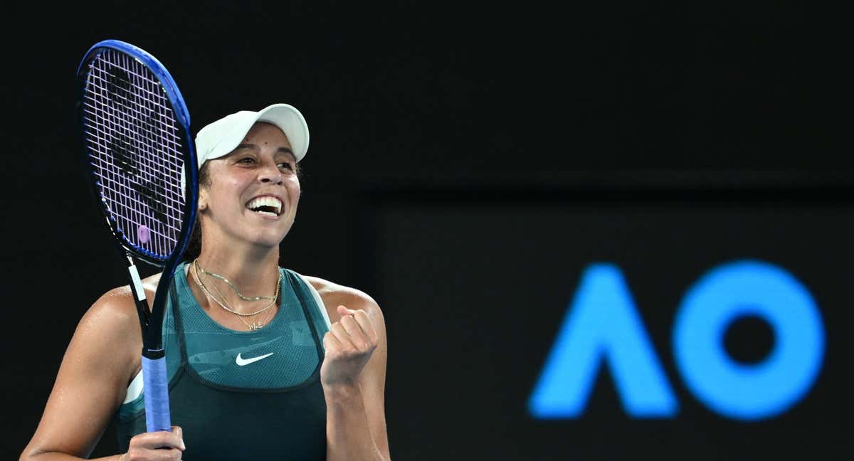 Madison Keys celebra tras alcanzar la final del Open de Australia 2025.
