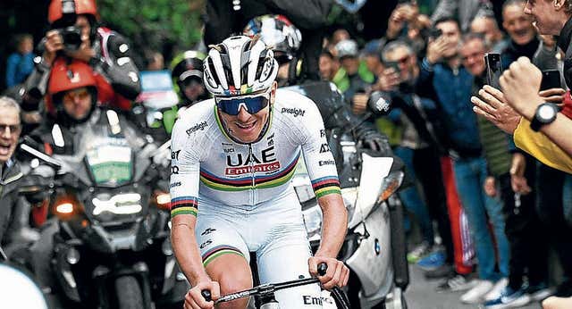 El detalle del calendario de Tadej Pogacar que lo aleja de otros grandes ‘vueltómanos’