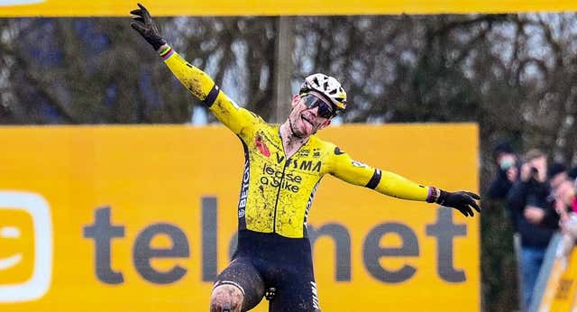 Wout Van Aert, condenado a pagar una multa astronómica por irse de su antiguo equipo para fichar por Visma