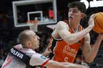 La NBA monitoriza a Sergio de Larrea, la joya de la cantera española del Valencia Basket que ya ha recibido la alternativa de Scariolo