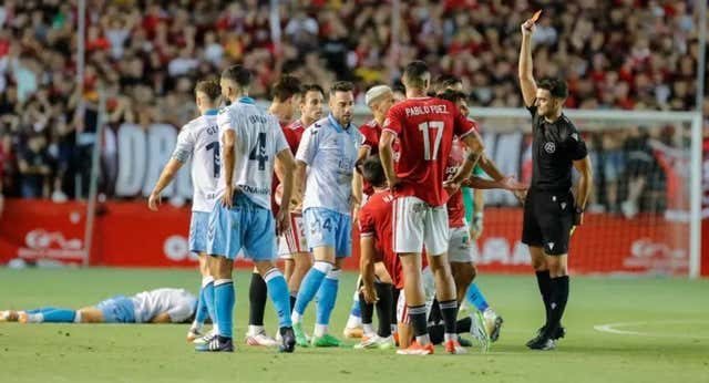 Éder Mallo volverá a pitar al Málaga después de la querella admitida a trámite del Nástic