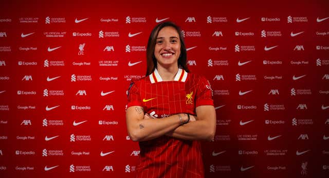 Todos los caminos de Alejandra Bernabé llevan a Fernando Torres: un enigmático dorsal ’18’, el Atlético y el fichaje del Liverpool