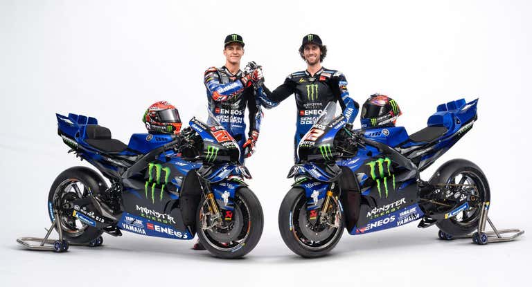 Fabio Quartararo y Álex Rins en la presentación de Yamaha.