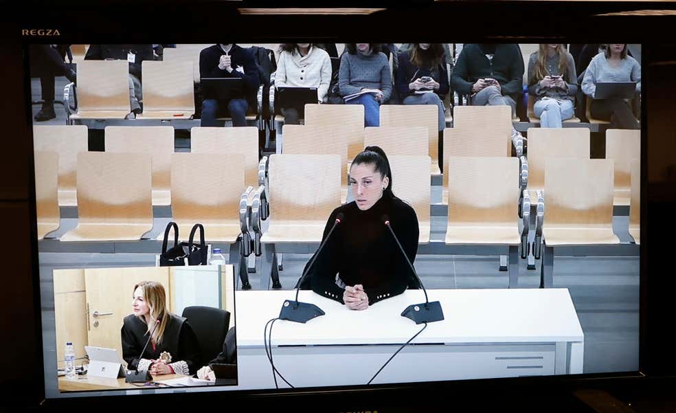 Por qué Jenni Hermoso ha declarado en la misma sala que Luis Rubiales