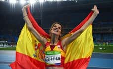 Ruth Beitia: «La gente me pregunta cómo una campeona olímpica está sentando a gente en un palco»