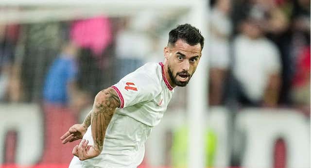 Suso se queda después de que el Valencia peleara por él y aparecieran Olympiacos y Valladolid a última hora