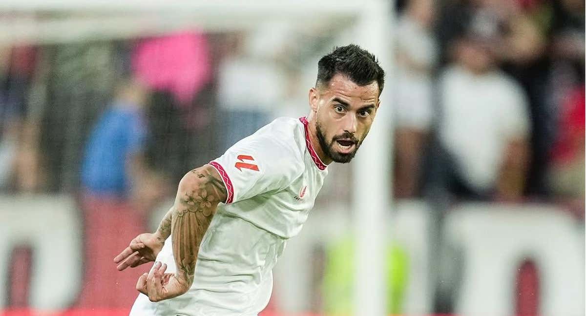 Suso durante un partido con el Sevilla.